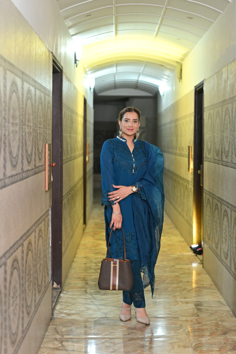 Shop Primary Image Shop Primary Image